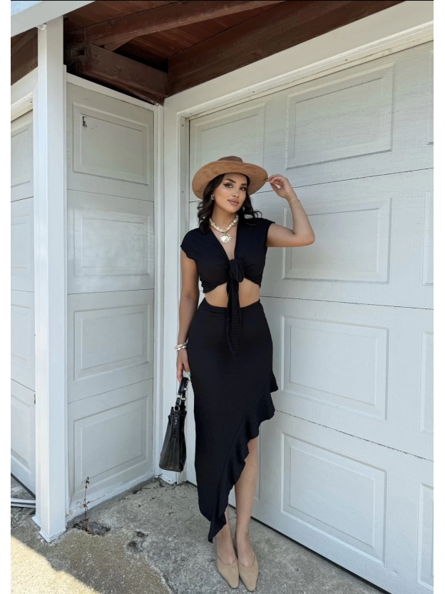 Siyah Ön Bağlama İkili Crop Etek Takım