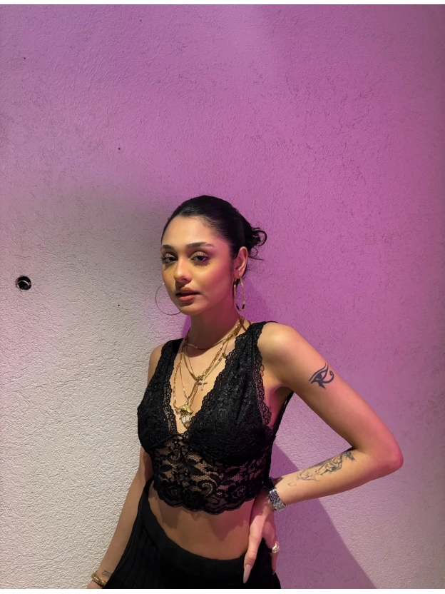 Siyah Dantelli Bralet