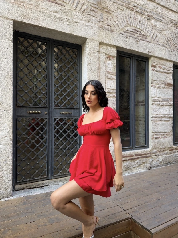 Kırmızı Şort Tulum