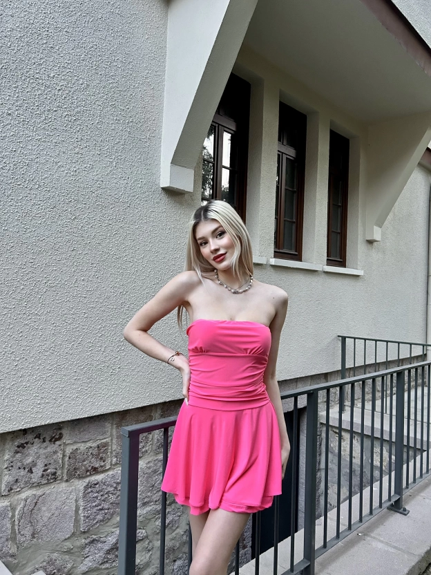 Pembe Straplez Şortlu Elbise