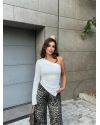 Beyaz Tek Omuz Asimetrik Modal Crop