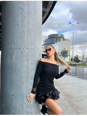 Siyah Madonna Yaka Balon Elbise