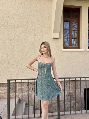 Turkuaz Askılı Dantel Detay Elbise