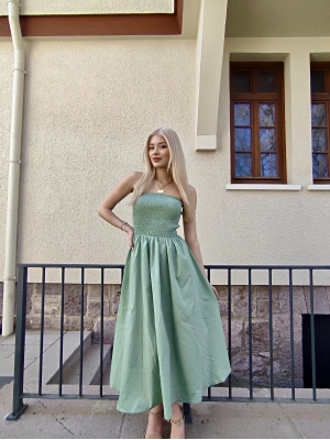 Yeşil Dakron Straplez Elbise