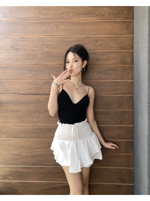 Beyaz Tasarım Şort Etek