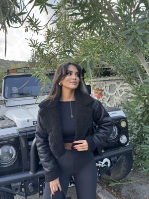 Siyah Kürklü Crop Mont