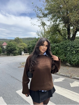 Kahverengi Bisiklet Yaka Basic Kazak