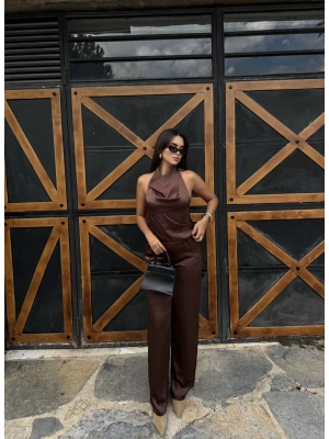 Kahverengi Saten Boyundan Geçirmeli Bluz Takım