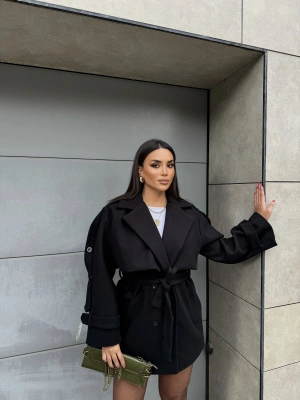 Siyah Kaşe Trenç Mont