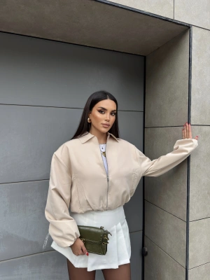 Bej Crop Fermuarlı Bomber Ceket