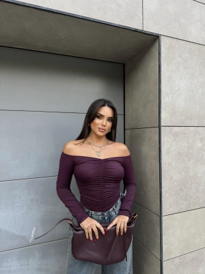 Mürdüm Madonna Yaka Drapeli Bluz