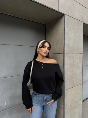 Siyah Kayık Yaka Oversize Sweatshırt