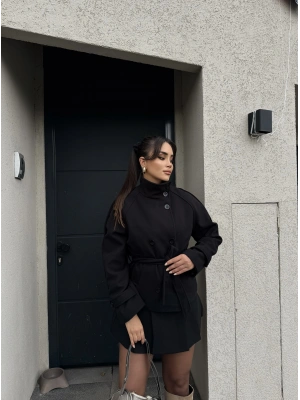 Siyah Dik Yaka Kaşe Mont