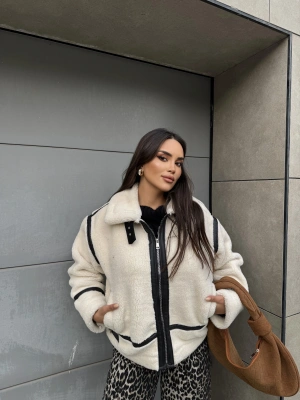 Bej Zra Model Peluş Mont