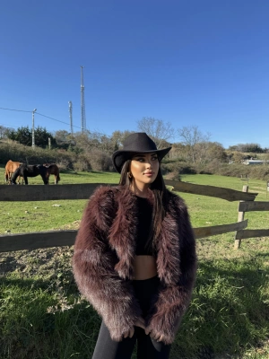 Kahverengi Crop Kürk Ceket