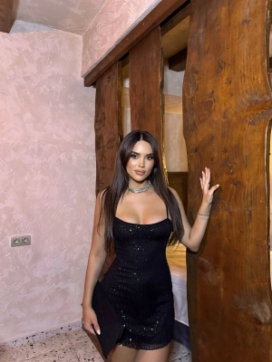 Siyah Askılı Payetli Mini Elbise