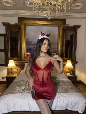 Kırmızı Korseli Kadife Mini Elbise