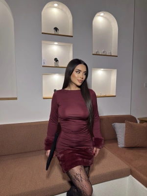 Bordo Eteği Kürklü Mini Elbise