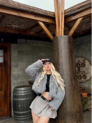 Gri Crop Kürk Ceket