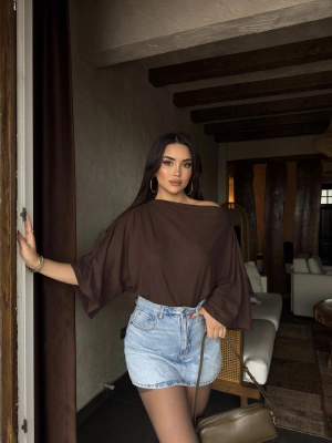 Kahverengi Yarasa Kol Kayık Yaka Yumoş Bluz