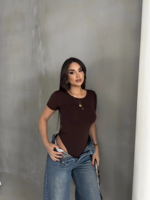 Kahverengi Kısa Kollu Bodysuit