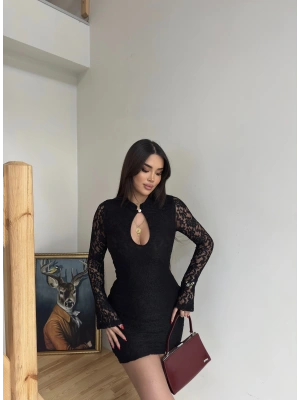 Siyah Damla Dekolteli Dantel Elbise