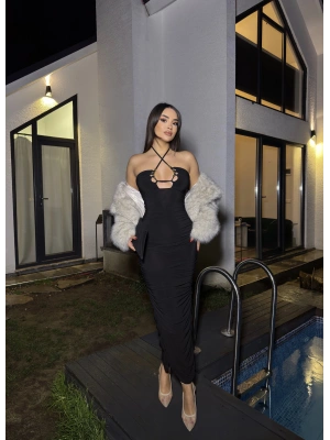 Siyah Boyundan Bağlamalı Drapeli Tasarım Elbise