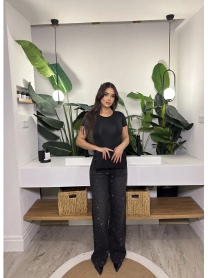 Siyah Wide Leg Önü Taşlı Pantolon