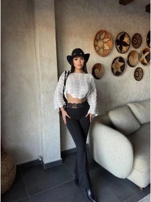 Siyah Dantel Detay Tayt Pantolon