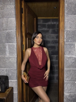 Bordo Degaje Yaka Dantelli Mini Elbise