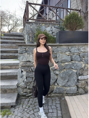 Siyah Toparlayıcı Tayt