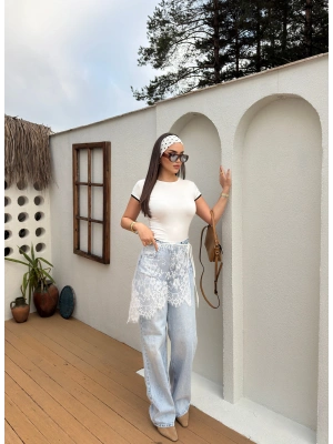 Beyaz Dantelli Pareo