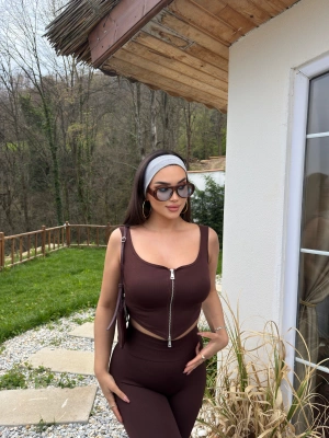 Kahverengi Fermuarlı Gloplu Askılı Crop