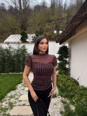 Kahverengi Puantiyeli Astarlı Bluz