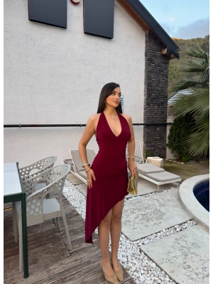 Bordo Boyundan Bağlamalı Asimetrik Elbise