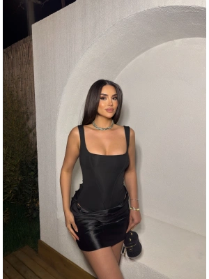 Siyah Korseli Saten Elbise