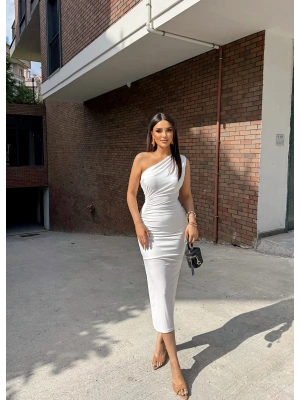 Beyaz Tek Omuz Astarlı Premium Elbise