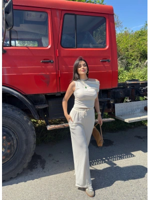 Ekru Düşük Omuz Eskobar Takım