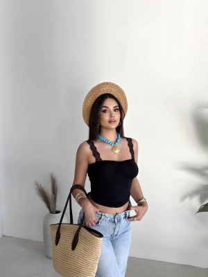 Siyah Güpür Askılı Crop
