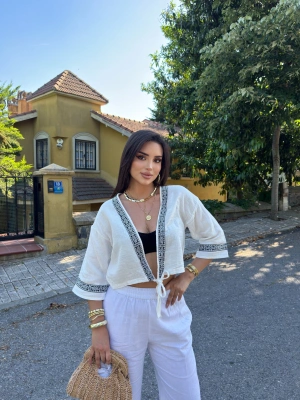 Ekru Müslin Şeritli Kimona