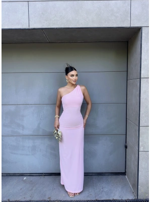 Pembe Toka Detay Drapeli Uzun Elbise