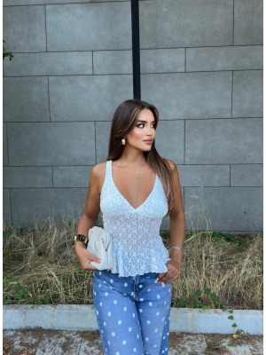 Beyaz Fırfırlı Güpür Crop