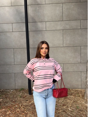 Pembe Polo Yaka Çizgili Sweatshırt