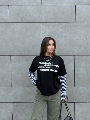 Siyah Kolları Çizgili Oversize Sweatshırt