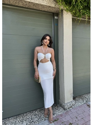 Beyaz Boyundan Bağlamalı Dekolteli Uzun Elbise