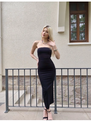 Siyah Straplez Yırtmaç Detay Uzun Elbise