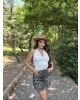 Beyaz Degaje Yaka Toka Detay Bluz