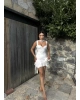 Beyaz Fularlı Sırt Detay Tasarım Elbise