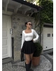Beyaz Korse Detay Basic Crop