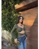Yeşil Dekolteli Toka Detay Crop